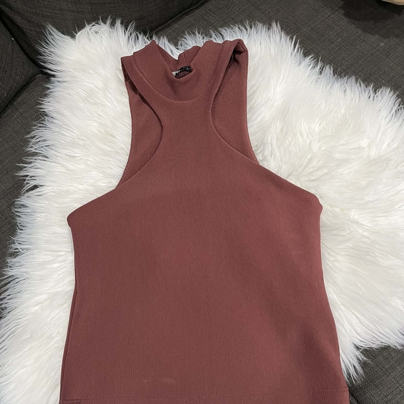 Zara Rust-Brown Ribbed Halter Top - Picture 3 of 6